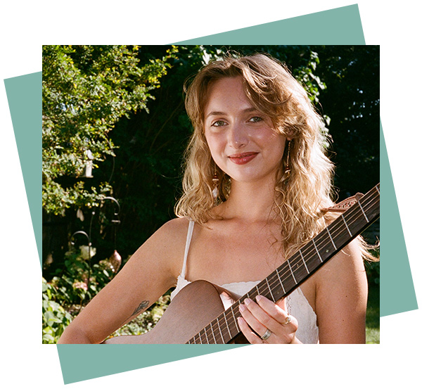 Micaela Rae - voice, piano, guitar teacher in East York, Toronto